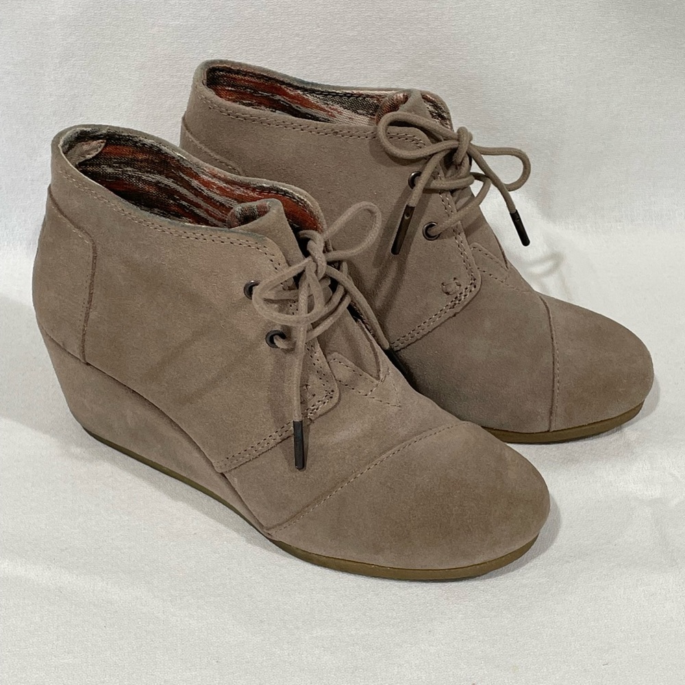 Women’s booties